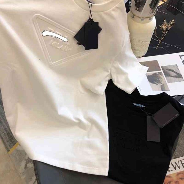 women's t-shirt aco european fashion brand early spring pr inverted triangle 3d embossed cotton loose and versatile short sleeve t-shir, White
women's t-shirt aco european fashion brand early spring pr inverted triangle 3d embossed cotton loose and versatile short sleeve t-shir, White