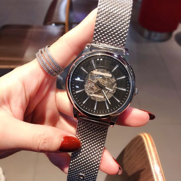 2022new boutique men's watch all imported mechanical movement 316 stainless steel case strap 42mmmontre luxe, Slivery;brown
2022new boutique men's watch all imported mechanical movement 316 stainless steel case strap 42mmmontre luxe, Slivery;brown