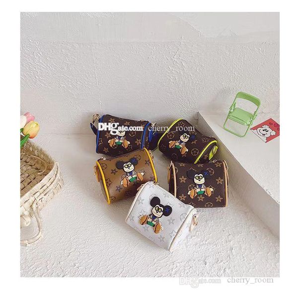 deisgner kids cartoon change purse cute kids flower printed single shoulder bags luxury girls pu leather circular bucket messenger bag f1300, White
deisgner kids cartoon change purse cute kids flower printed single shoulder bags luxury girls pu leather circular bucket messenger bag f1300, White
