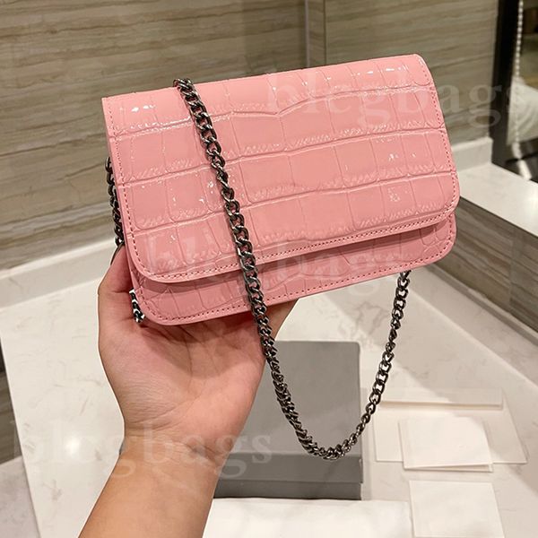 luxury designer shoulder bags womens delicate chain bag modern classic handbag cross body fashionable shopping wallet
luxury designer shoulder bags womens delicate chain bag modern classic handbag cross body fashionable shopping wallet