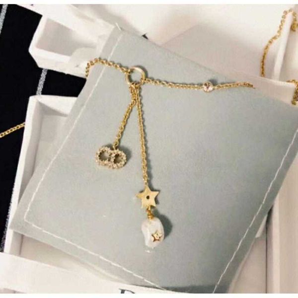 designer new style diamond star necklace women's fashion simple letter neck jewelry, Silver
designer new style diamond star necklace women's fashion simple letter neck jewelry, Silver