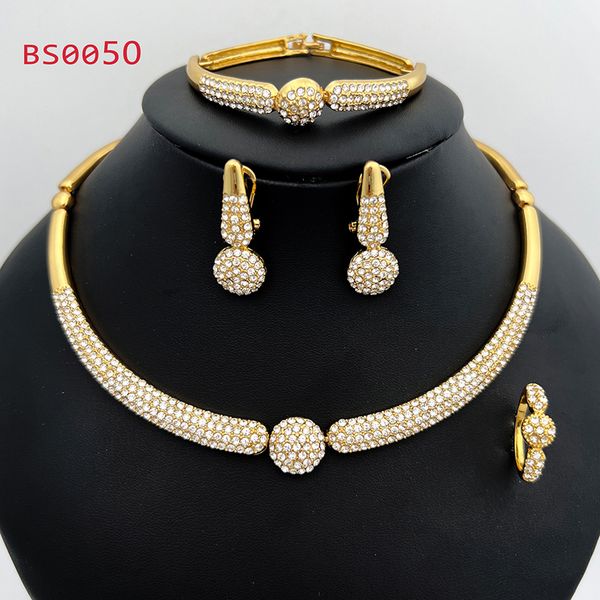 dubai gold color jewelry set for women simple fashion style necklace bracelet earrings ring beautiful wedding party gift 220816, Silver
dubai gold color jewelry set for women simple fashion style necklace bracelet earrings ring beautiful wedding party gift 220816, Silver