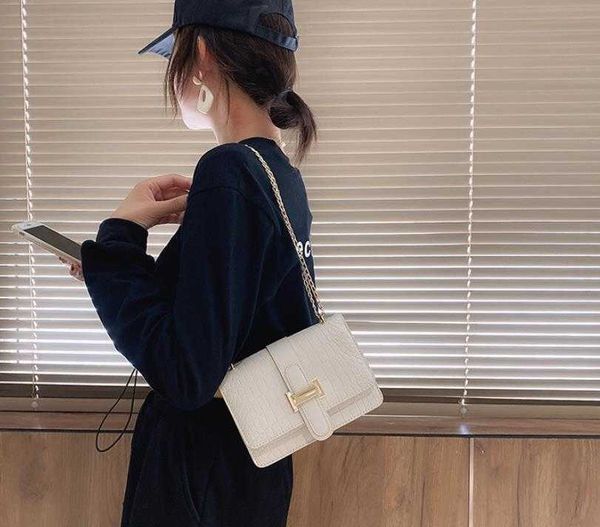 shoulder bags women's stone pattern crossbody bag 2021 fall embossed solid color small square
shoulder bags women's stone pattern crossbody bag 2021 fall embossed solid color small square