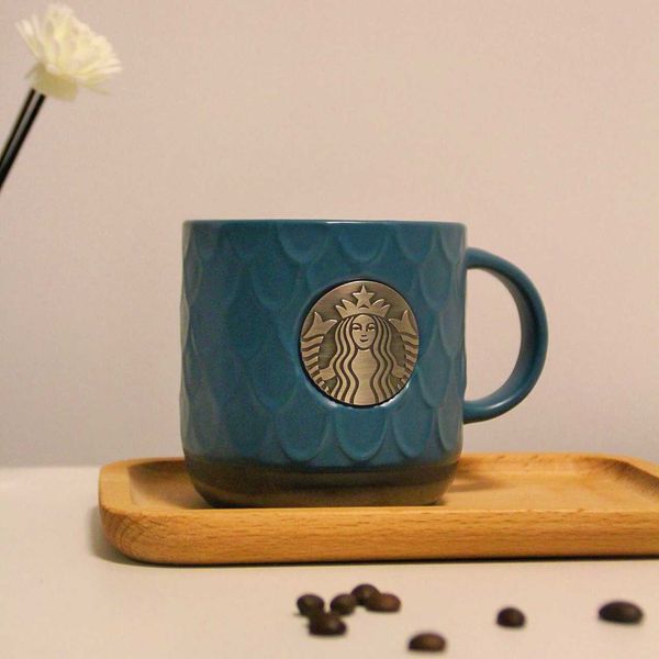 starbucks new fish scale bronze seal mug simple couple coffee cup large capacity ceramic cup
starbucks new fish scale bronze seal mug simple couple coffee cup large capacity ceramic cup