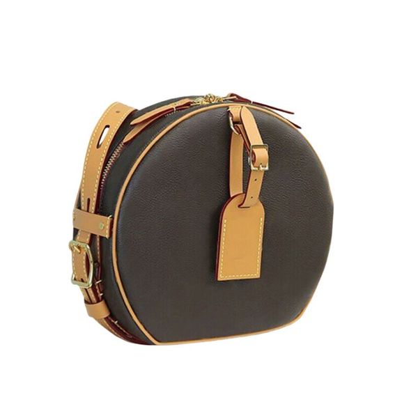 brand luxury designer totes mini letter embossing hand bags rounded chian shoulder bag 2022 new women leather handbags womens small round ba
brand luxury designer totes mini letter embossing hand bags rounded chian shoulder bag 2022 new women leather handbags womens small round ba