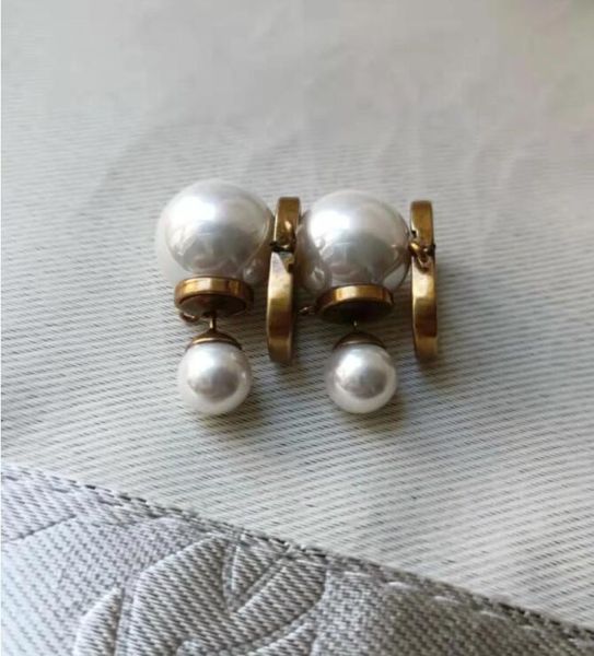 fashion designer letter earring stud classic double sided pearl dangle earrings for women lady bride party wedding lovers gift engagement je, Golden;silver
fashion designer letter earring stud classic double sided pearl dangle earrings for women lady bride party wedding lovers gift engagement je, Golden;silver