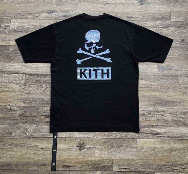 outlet kith co branded thick short sleeve t-shirt classic mmj skull high count cotton wash, White;black
outlet kith co branded thick short sleeve t-shirt classic mmj skull high count cotton wash, White;black
