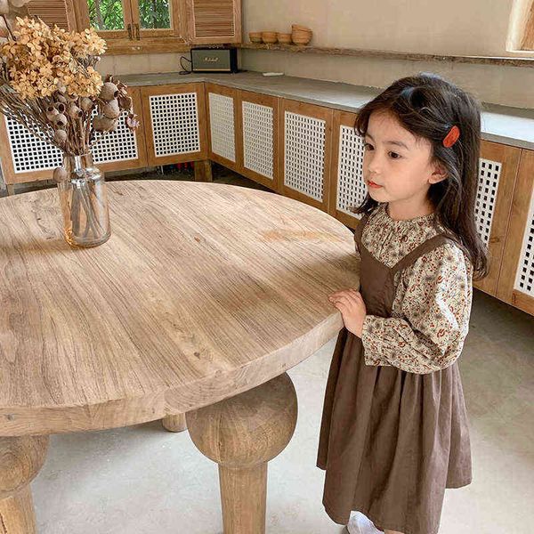 autumn new girls clothing sets elegant floral palace with suspender dresses 2 pieces sets children cotton outfits aa220316, White
autumn new girls clothing sets elegant floral palace with suspender dresses 2 pieces sets children cotton outfits aa220316, White