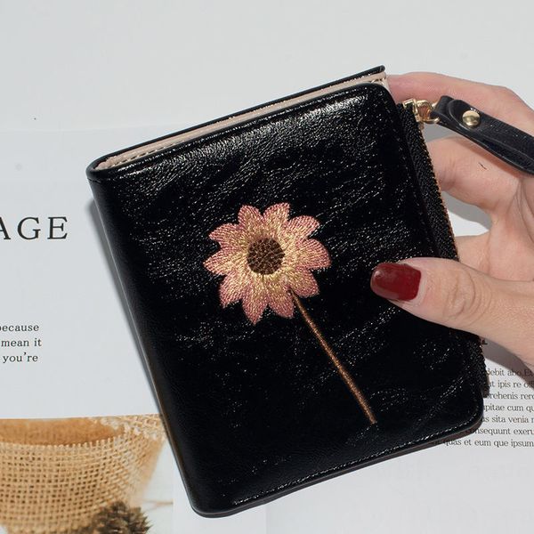high-grade pu leather wallet for women 2022 new designer flower embroidery women's purses retro fashion ins simple small wallets women&, Red;black
high-grade pu leather wallet for women 2022 new designer flower embroidery women's purses retro fashion ins simple small wallets women&, Red;black