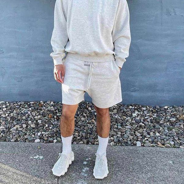 spring summer europe usa reflective shorts matcha green women men skateboard cotton pants, White;black
spring summer europe usa reflective shorts matcha green women men skateboard cotton pants, White;black