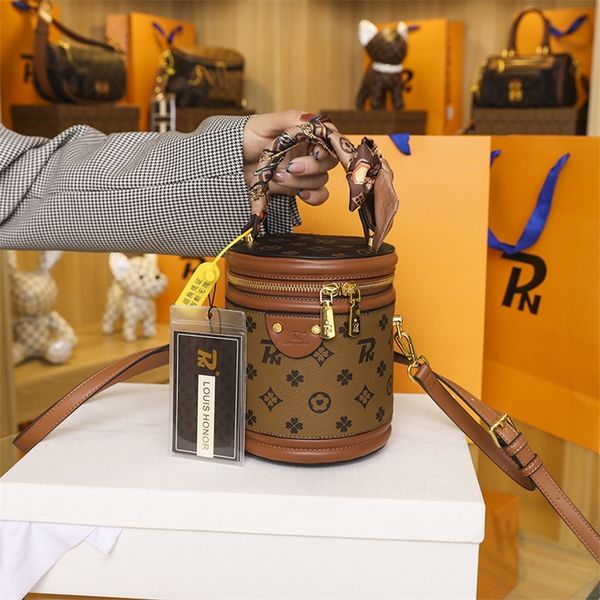 bucket bag small female new spring flower portable messenger sling one shoulder cylinder
bucket bag small female new spring flower portable messenger sling one shoulder cylinder