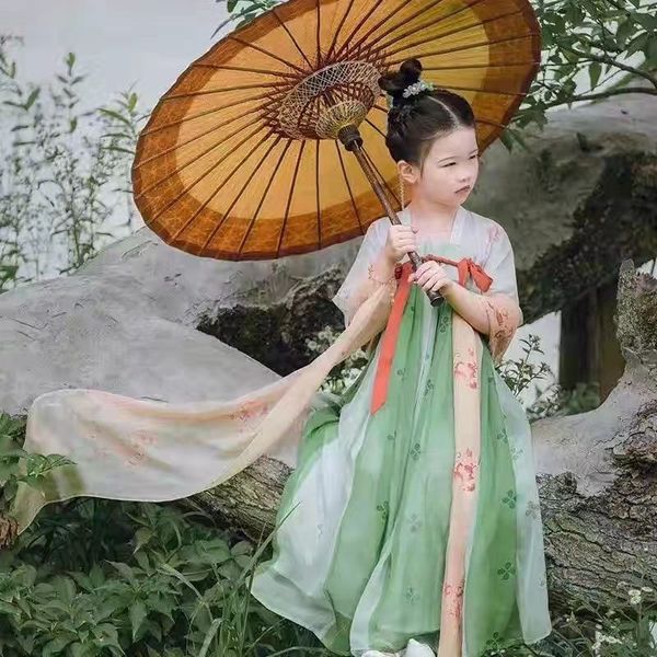 ins chinese style elegant new spring and summer color gradient super fairy four-leaf clover chest dress childrens han chinese costume, Black;gray
ins chinese style elegant new spring and summer color gradient super fairy four-leaf clover chest dress childrens han chinese costume, Black;gray
