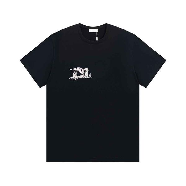 men's t-shirts round neck embroidered and printed polar style summer wear with street pure cotton 23ed, White;black
men's t-shirts round neck embroidered and printed polar style summer wear with street pure cotton 23ed, White;black