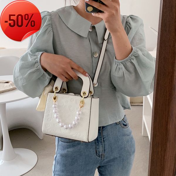 the factory directly net red foreign style female 2022 new fashion msenger hand-held diana pearl shoulder bag
the factory directly net red foreign style female 2022 new fashion msenger hand-held diana pearl shoulder bag