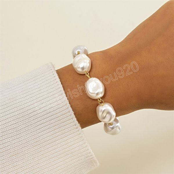 asymmetric irregular imitation pearl chain bracelet for women wedding charm beaded couple hand jewelry, Golden;silver
asymmetric irregular imitation pearl chain bracelet for women wedding charm beaded couple hand jewelry, Golden;silver