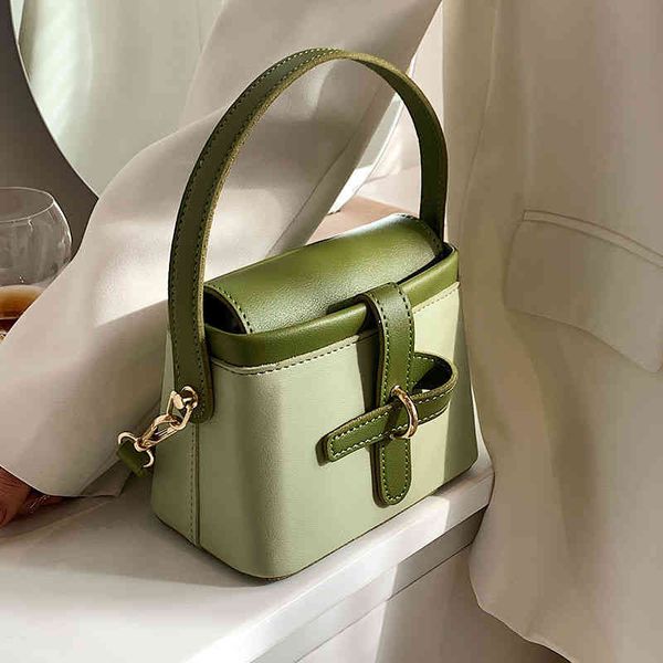 ladies fashion trend new brand bag wholesale ins portable women's 2022 high-end versatile msenger spring
ladies fashion trend new brand bag wholesale ins portable women's 2022 high-end versatile msenger spring