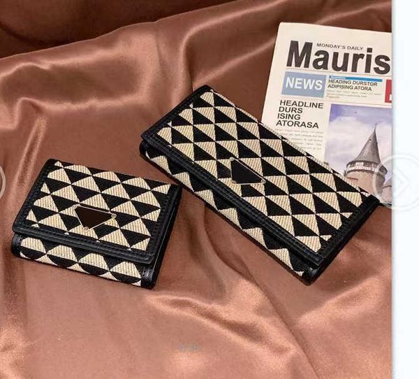 fashion embroidery triangle p long wallet bifold trifold classic purse triangle symbole jacquard fabric designer handbag italy women ladies
fashion embroidery triangle p long wallet bifold trifold classic purse triangle symbole jacquard fabric designer handbag italy women ladies