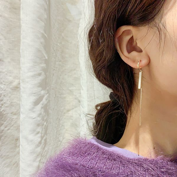 genuine gold plated 925 silver needle korean long graceful geometric earrings french net red fashion eardrop for women, Golden
genuine gold plated 925 silver needle korean long graceful geometric earrings french net red fashion eardrop for women, Golden
