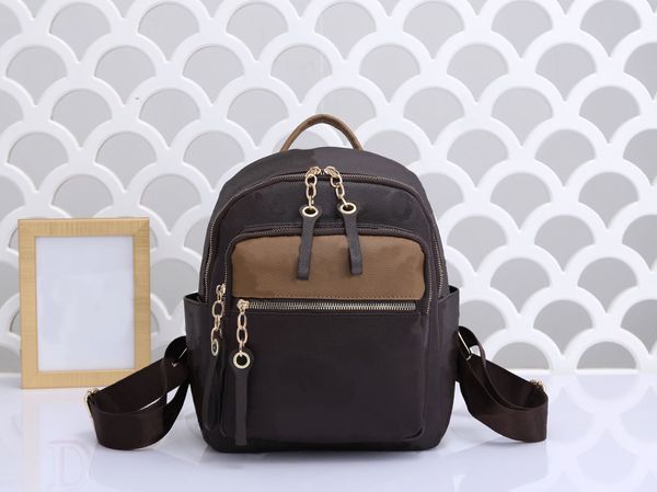 hh brand fashion backpack women's designer luxury embossed embellishment vintage metal buckle letter pendant shoulder bag size 30*15*25
hh brand fashion backpack women's designer luxury embossed embellishment vintage metal buckle letter pendant shoulder bag size 30*15*25