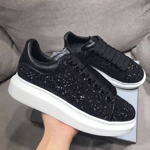 2022 mens oversized trainers platform shoes designer sneakers fashion suede leather women flat runer shoe lace-up increased sneaker with box, Black
2022 mens oversized trainers platform shoes designer sneakers fashion suede leather women flat runer shoe lace-up increased sneaker with box, Black