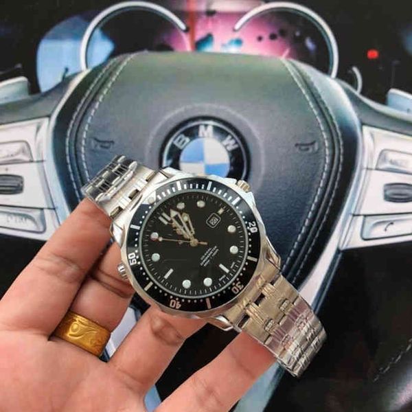 luxury fashion watches for mens mechanical wristwatches vova fire selling ome omg steel band carrying calendardesigner, Slivery;brown
luxury fashion watches for mens mechanical wristwatches vova fire selling ome omg steel band carrying calendardesigner, Slivery;brown