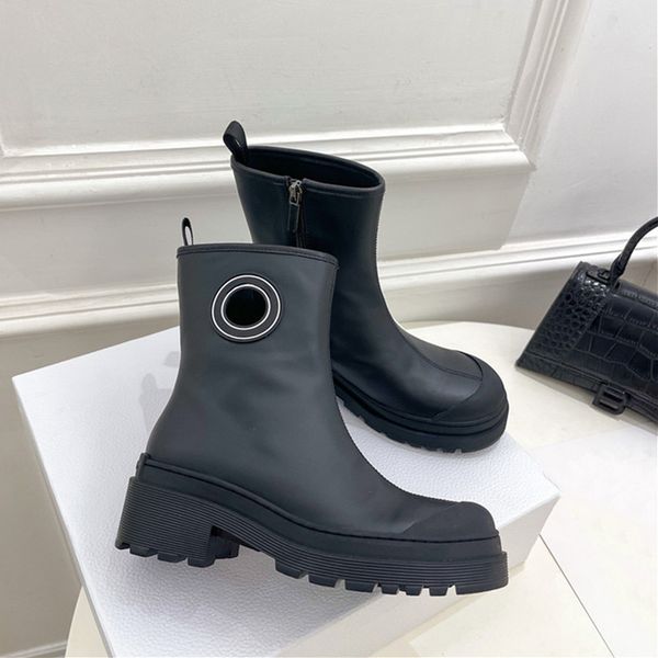 autumn and winter new version cowhide nude boots retro wild low-heeled ankle boot size 35-41, Black
autumn and winter new version cowhide nude boots retro wild low-heeled ankle boot size 35-41, Black