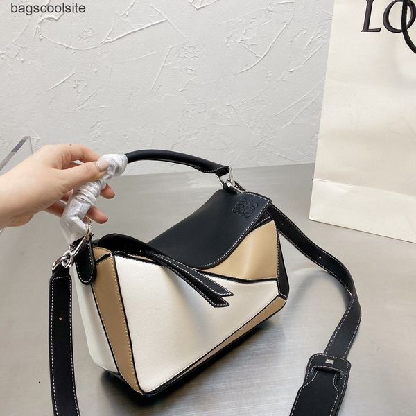 loews bags shoulder graffiti woman designer puzzles leather handbags single bag thwo
loews bags shoulder graffiti woman designer puzzles leather handbags single bag thwo