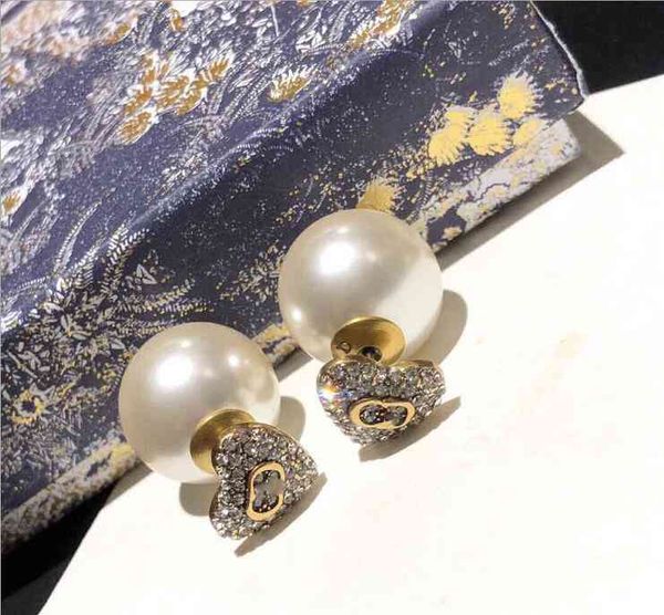 2022 factory wholesale new wind diamond pearl love female personality cool wind net red earrings, Golden
2022 factory wholesale new wind diamond pearl love female personality cool wind net red earrings, Golden