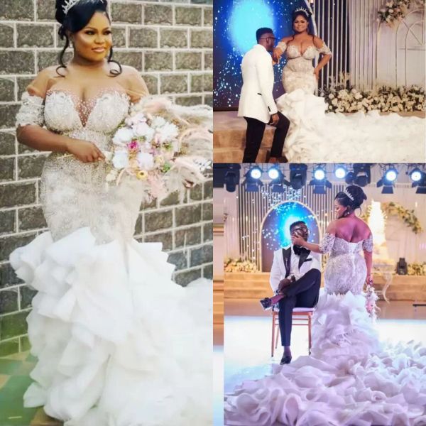 2022 designer mermaid wedding dresses bridal gown ruffles long sleeves lace appliqued beaded crystals custom made chapel train plus size ves, White
2022 designer mermaid wedding dresses bridal gown ruffles long sleeves lace appliqued beaded crystals custom made chapel train plus size ves, White