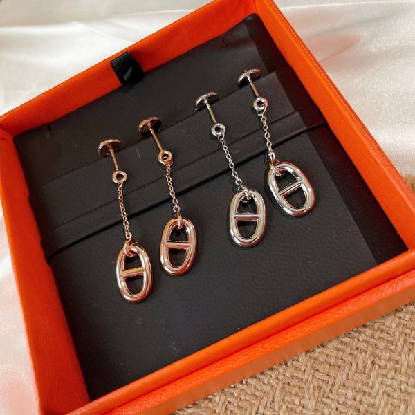women fashion dangle chandelier 2022 deisgner earring gift for girlfriend, Silver
women fashion dangle chandelier 2022 deisgner earring gift for girlfriend, Silver