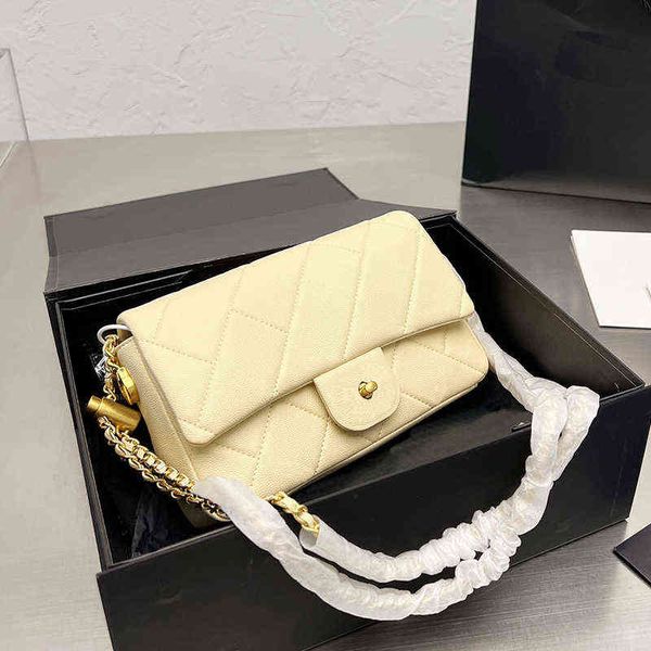 designer handbag shoulder chain bag clutch flap totes bags wallet check velour thread purse double letters solid hasp waist square stripes 1, Black;red
designer handbag shoulder chain bag clutch flap totes bags wallet check velour thread purse double letters solid hasp waist square stripes 1, Black;red