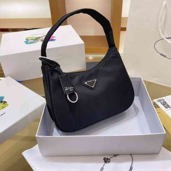 designers bags women shoulder bag fashion luxurys handbags high-capacity armpit baguette nylon handbag personality minority macarone color
designers bags women shoulder bag fashion luxurys handbags high-capacity armpit baguette nylon handbag personality minority macarone color