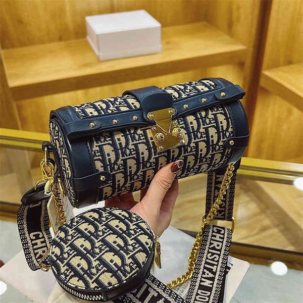 this year's fashion french bag is popular. women's 2022 new fashion net red fashion messenger cylinder boston bag mini 50% off fac 
this year's fashion french bag is popular. women's 2022 new fashion net red fashion messenger cylinder boston bag mini 50% off fac