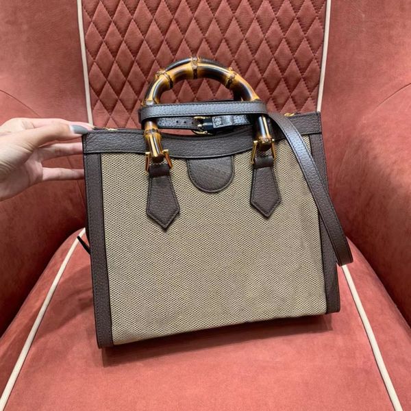 women bamboo handbags shoulder bag diana bamboos saddles totes crossbody shopping bag lady fashion vintage purses print letters 2022
women bamboo handbags shoulder bag diana bamboos saddles totes crossbody shopping bag lady fashion vintage purses print letters 2022