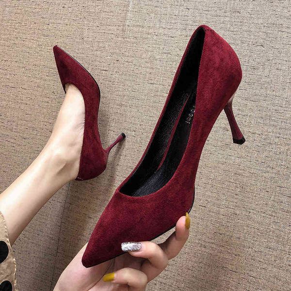 2022 suede thin heel pointed shallow mouth high heels commuting versatile shoes, Black
2022 suede thin heel pointed shallow mouth high heels commuting versatile shoes, Black