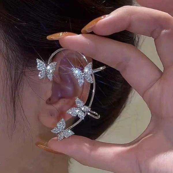 clip-on screw back silver plated metal butterfly ear clips without piercing for women sparkling zircon ear cuff clip earrings wedding jewelr
clip-on screw back silver plated metal butterfly ear clips without piercing for women sparkling zircon ear cuff clip earrings wedding jewelr