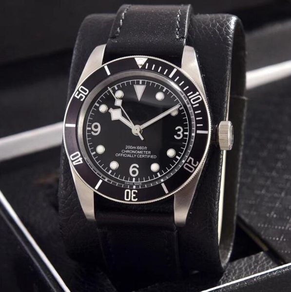 selling luxury men's watches automatic mechanical designer watches waterproof design high-quality leather watchband wholesale sales, Slivery;brown
selling luxury men's watches automatic mechanical designer watches waterproof design high-quality leather watchband wholesale sales, Slivery;brown