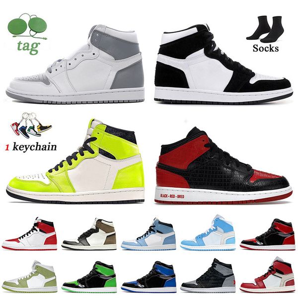 2022 stealth jumpman 1 basketball shoes twist visionaire 1s bred text green python patent royal blue unc banned white trainers sneakers
2022 stealth jumpman 1 basketball shoes twist visionaire 1s bred text green python patent royal blue unc banned white trainers sneakers