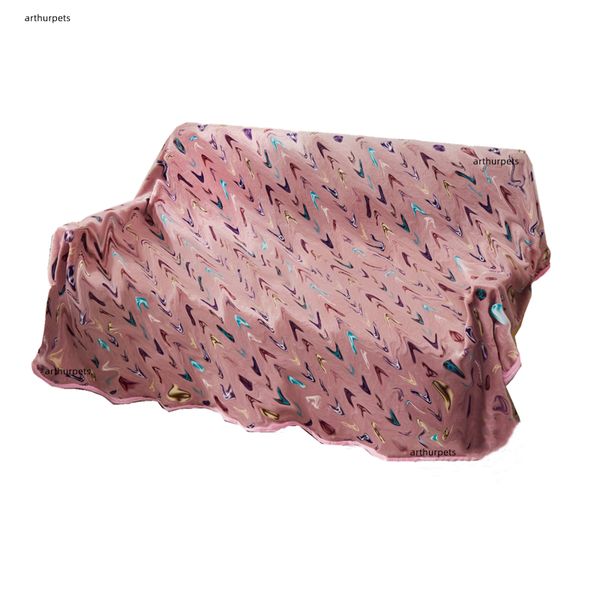 luxury autumn winter skin-friendly blankets all seasons sort blanket adults kids carpet home textiles beddings supplies letter sofa bed nap
luxury autumn winter skin-friendly blankets all seasons sort blanket adults kids carpet home textiles beddings supplies letter sofa bed nap
