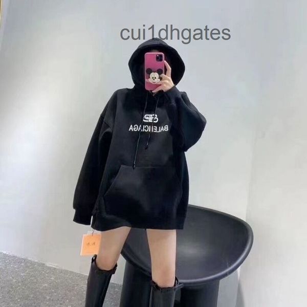 2022 designer b br coats and hoodies classic lock letter print hoodie loose men's women's casual bottomed top, Black
2022 designer b br coats and hoodies classic lock letter print hoodie loose men's women's casual bottomed top, Black