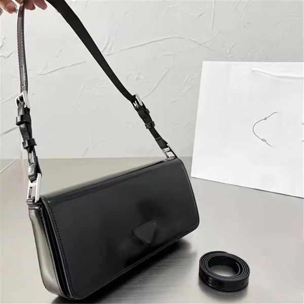 small tote bag shoulder bags luxurys designers purse women patent leather handbag fashion genuine totes classic woman bag advanced texture e
small tote bag shoulder bags luxurys designers purse women patent leather handbag fashion genuine totes classic woman bag advanced texture e