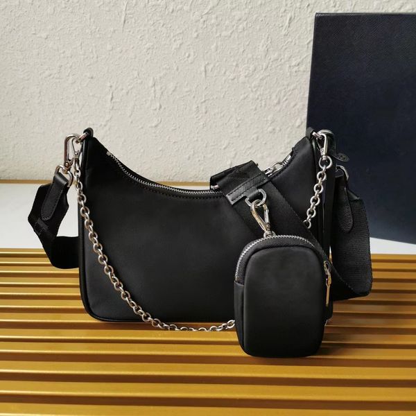 2022 new three in one bag armpit portable nylon cloth wandering chain bag single shoulder messenger bag
2022 new three in one bag armpit portable nylon cloth wandering chain bag single shoulder messenger bag