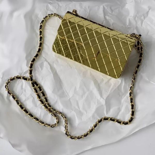 sw 2022ss women glitter designer bags shimmer gold-tone silver metal shoulder bags chain hardware inimitable timeless diamond quilting handb
sw 2022ss women glitter designer bags shimmer gold-tone silver metal shoulder bags chain hardware inimitable timeless diamond quilting handb