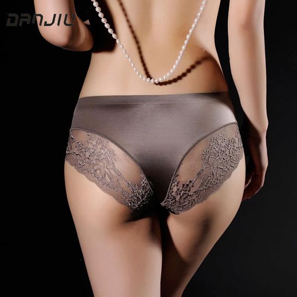 women lace panties seamless solid underwear low waist briefs female soft breathable ladies underpants lingerie, Black;pink
women lace panties seamless solid underwear low waist briefs female soft breathable ladies underpants lingerie, Black;pink