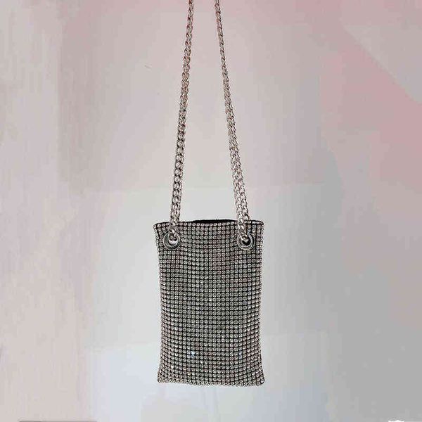 evening bag diamond phone crossbody bag for women 2022 new luxury designer silver rhinestone necklace small purse and handbag 220622
evening bag diamond phone crossbody bag for women 2022 new luxury designer silver rhinestone necklace small purse and handbag 220622