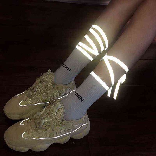 novel putty reflective lace luminous socks for girls cotton fashion funny cool glow long ladies's interesting gift l220716, Pink;yellow
novel putty reflective lace luminous socks for girls cotton fashion funny cool glow long ladies's interesting gift l220716, Pink;yellow
