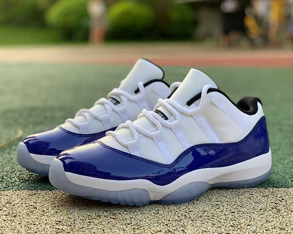 jumpman 11 low concoro basketball shoes white blue real carbon fiber 11s trainer sports stylist fashion sneakers come with box
jumpman 11 low concoro basketball shoes white blue real carbon fiber 11s trainer sports stylist fashion sneakers come with box