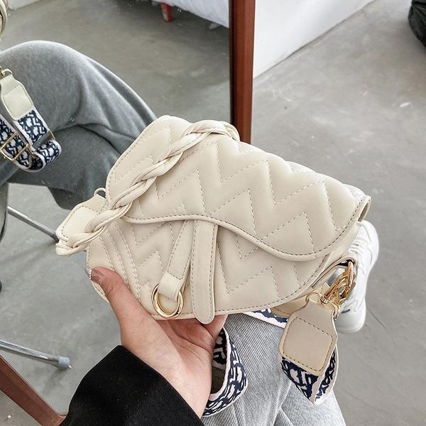 evening bags women's bag korean style embroidery yarn wide shoulder strap small western texture crossbody portable
evening bags women's bag korean style embroidery yarn wide shoulder strap small western texture crossbody portable