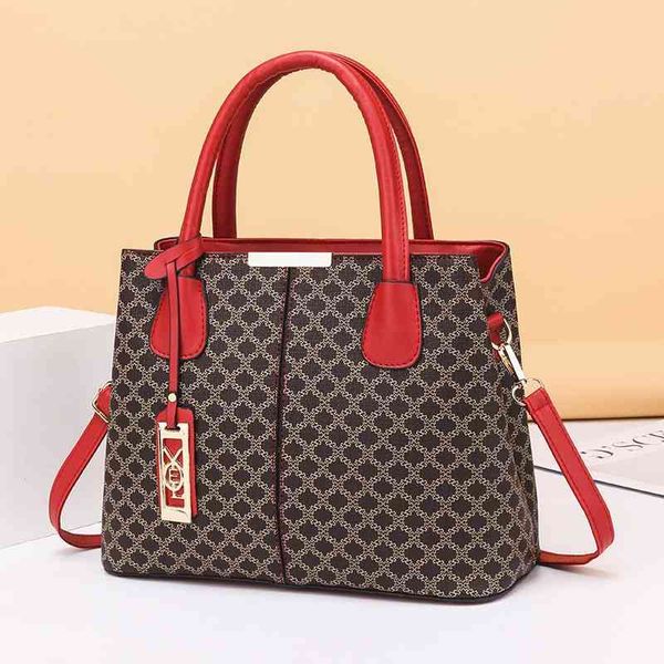 designer handbags bag 2022 new printing women's fashion trend shoulder bag handbag hanbags
designer handbags bag 2022 new printing women's fashion trend shoulder bag handbag hanbags