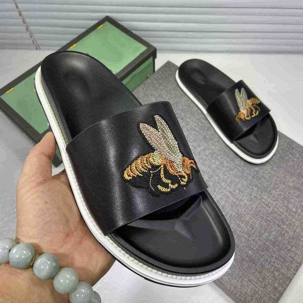 designer men luxuries women slippers sandals shoes slide summer fashion wide flat flip flops with box, Black
designer men luxuries women slippers sandals shoes slide summer fashion wide flat flip flops with box, Black